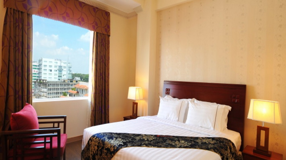 Signature Deluxe Room